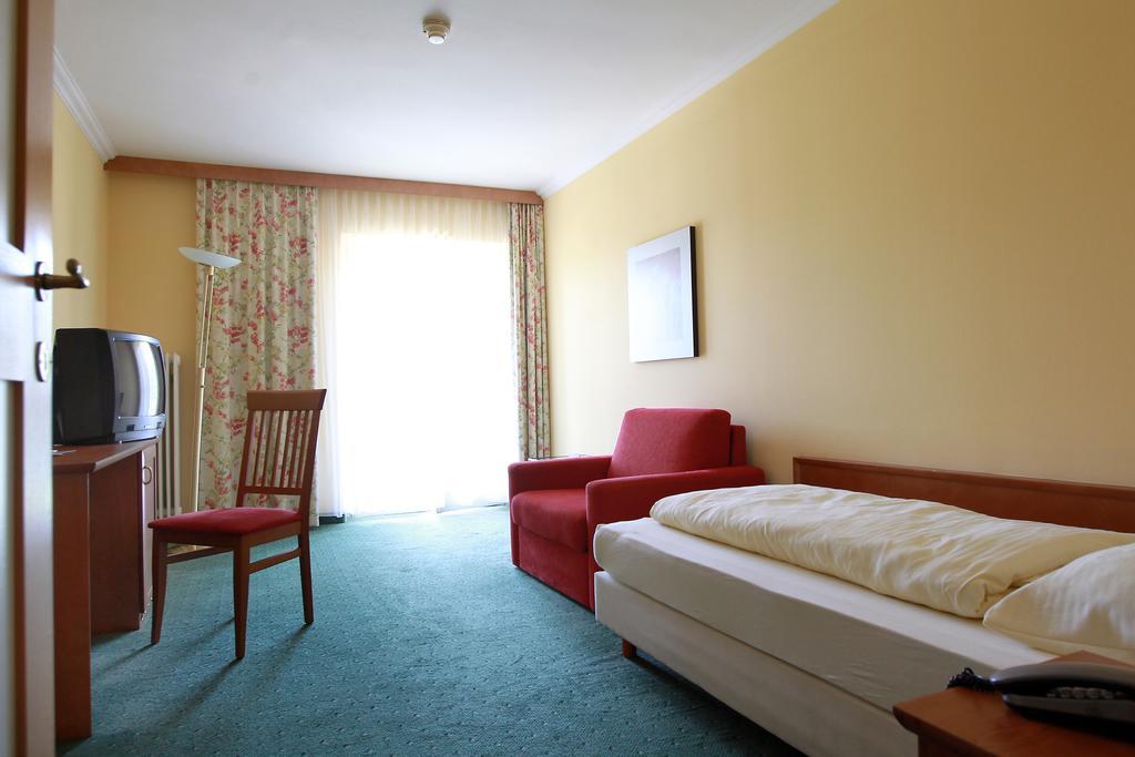 Kurhotel St. Josef Durrnberg Rum bild