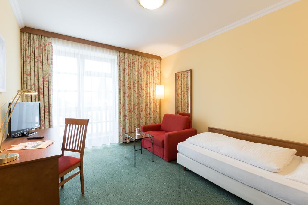 Kurhotel St. Josef Durrnberg Exteriör bild